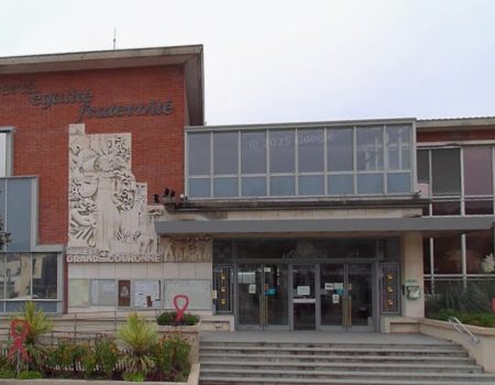 Grand-Couronne (76) : quatre jeunes mis en examen après l’incendie de la mairie